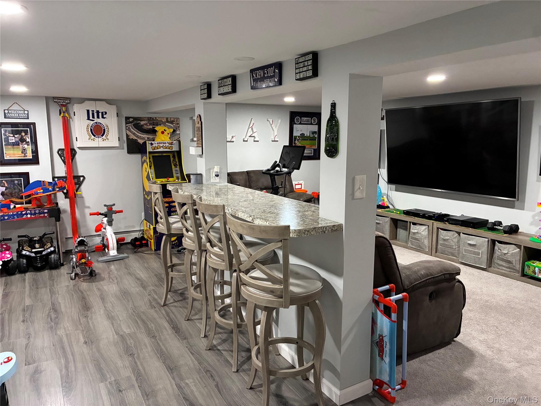 34 Beach Street, West Islip, NY 11795