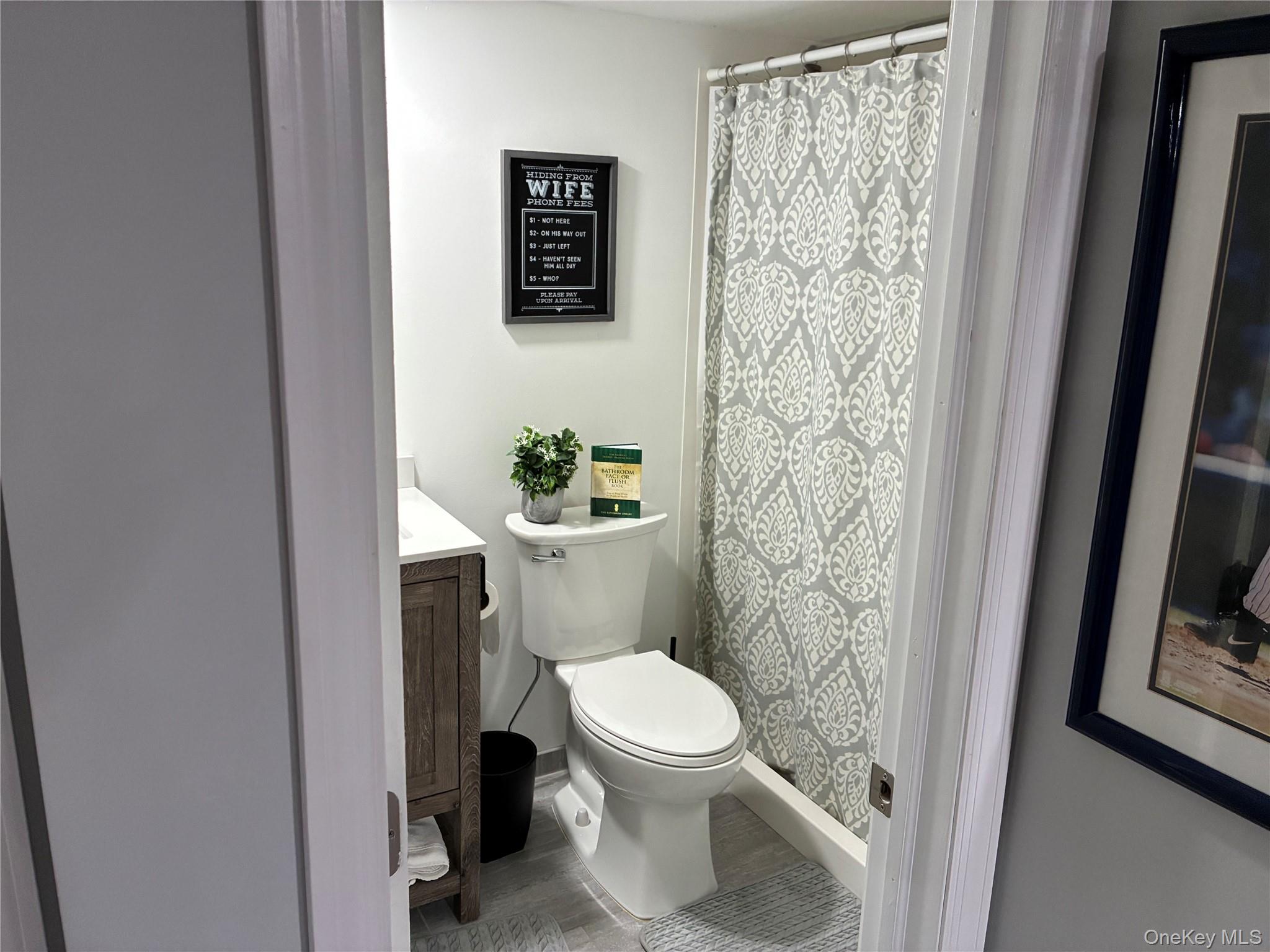 34 Beach Street, West Islip, NY 11795