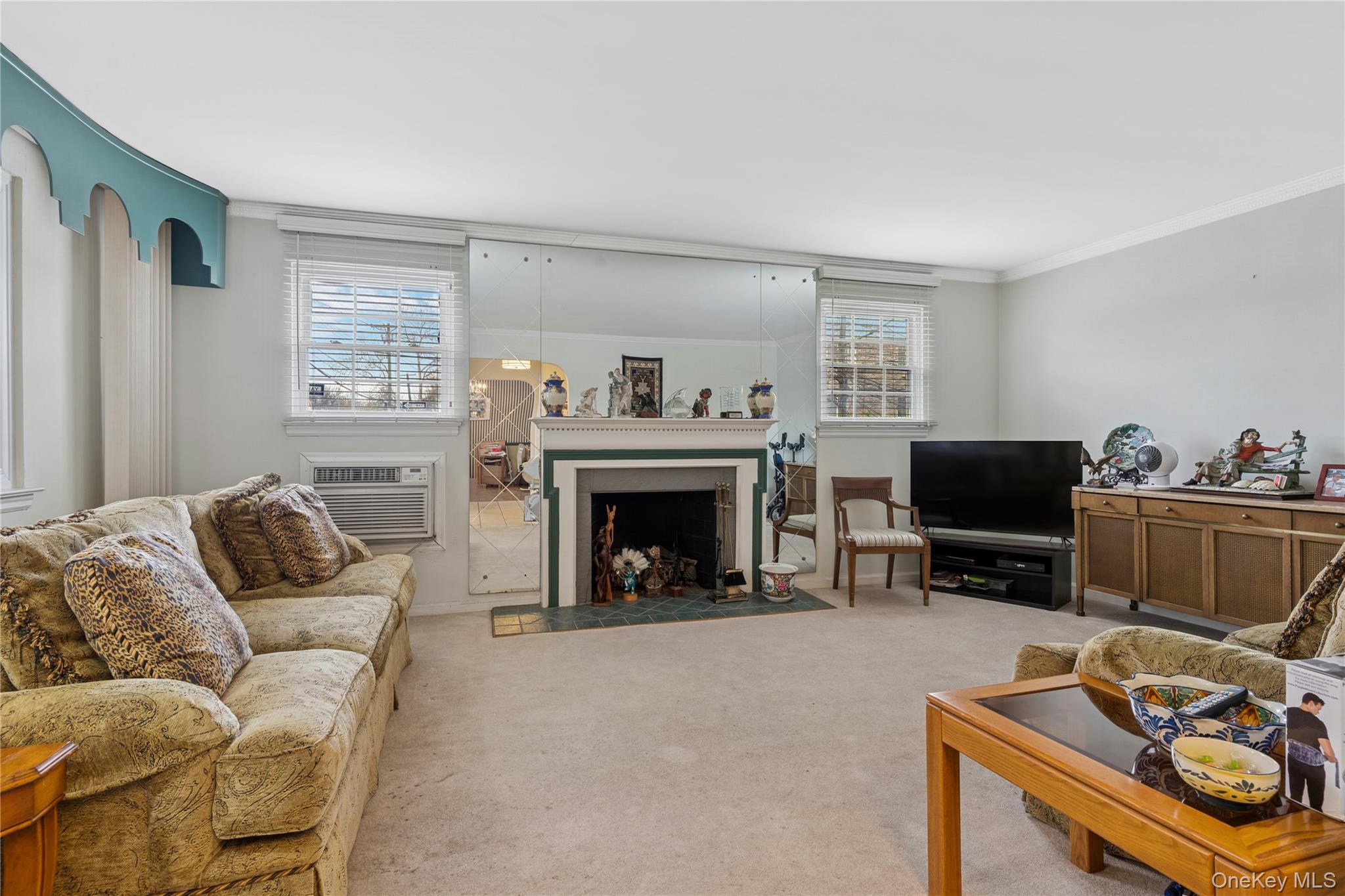 166-07 Union Turnpike, Fresh Meadows, NY 11366