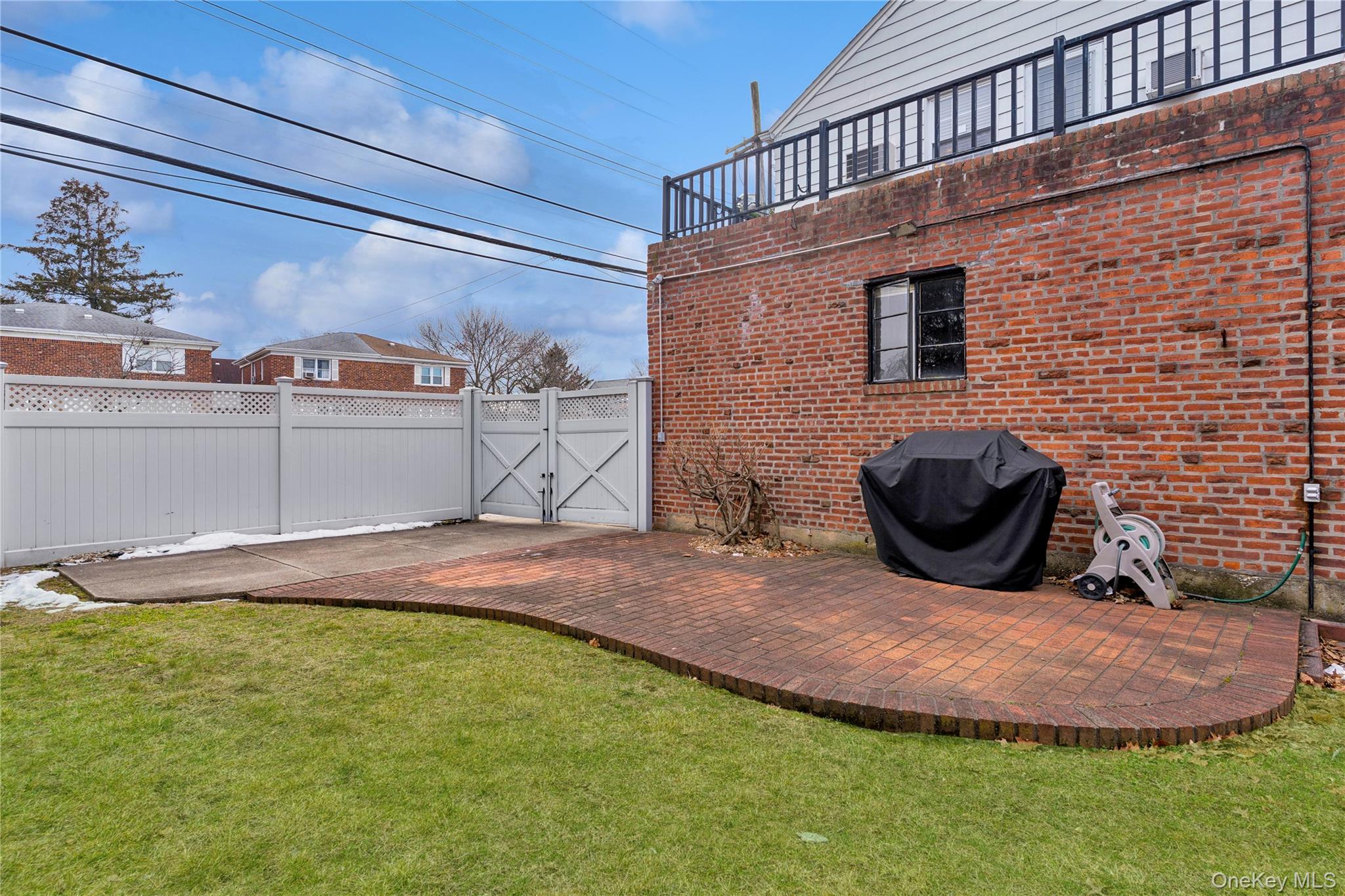 166-07 Union Turnpike, Fresh Meadows, NY 11366