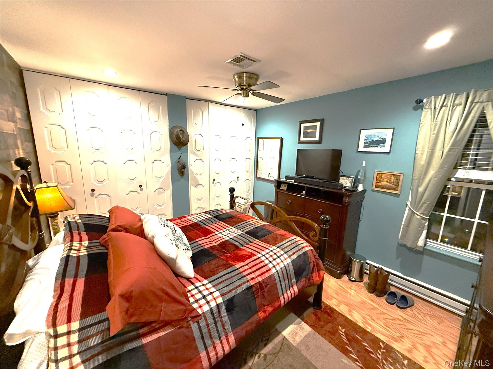 418 Weymouth Court # B, Ridge, NY 11961