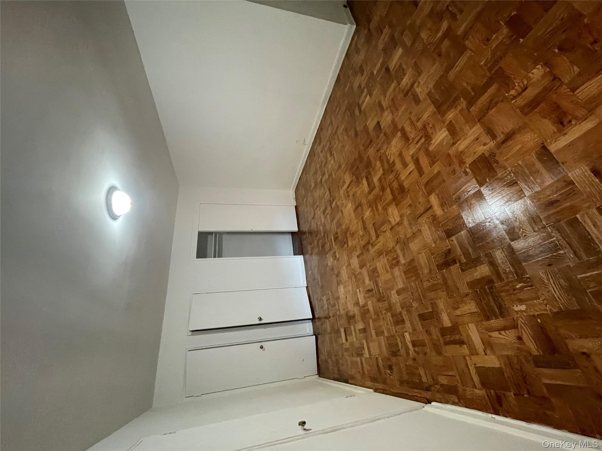 83-40 Austin Street # 2 j, Kew Gardens, NY 11415