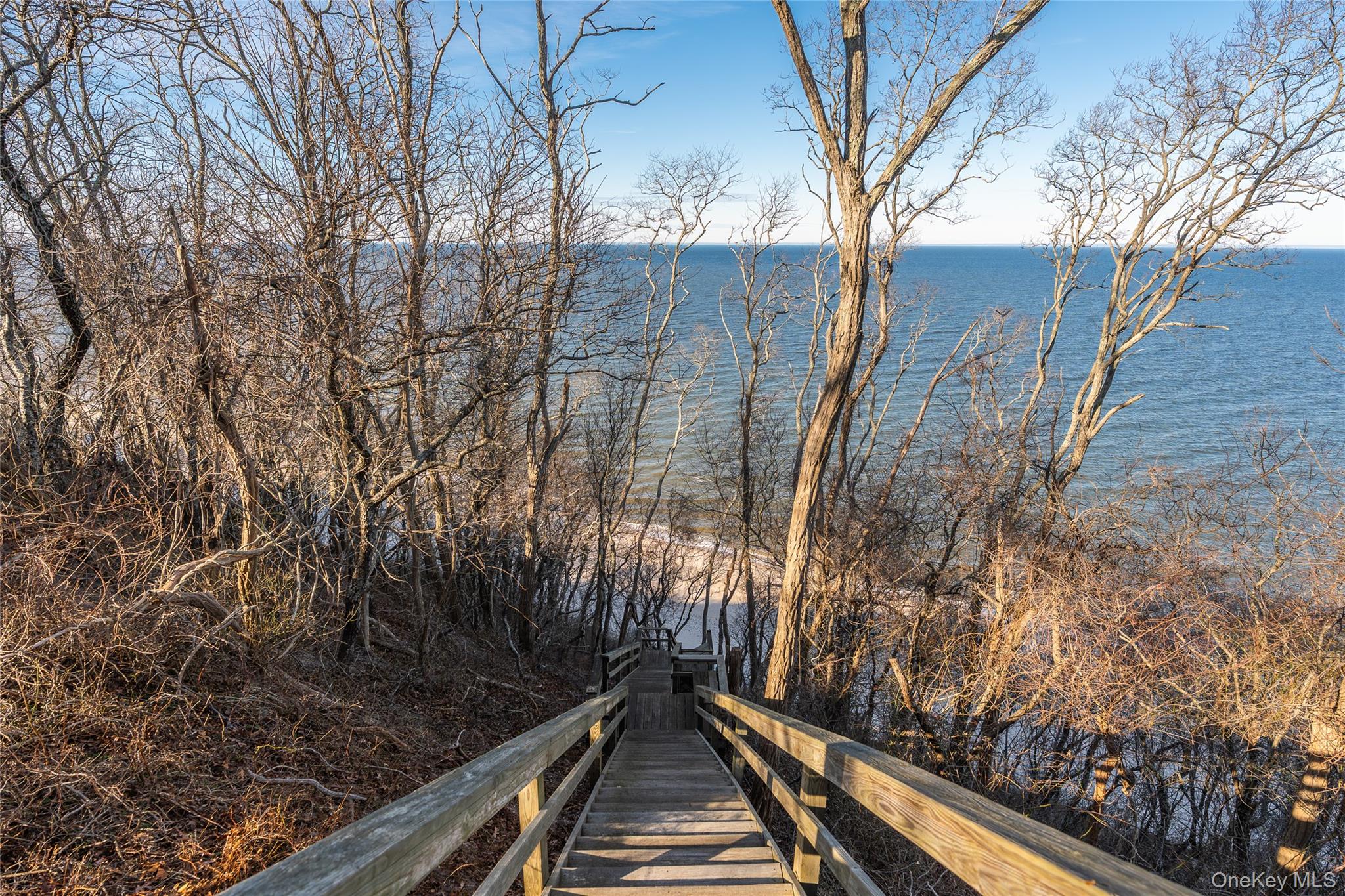 15 Kingfish Court, Riverhead, NY 11901