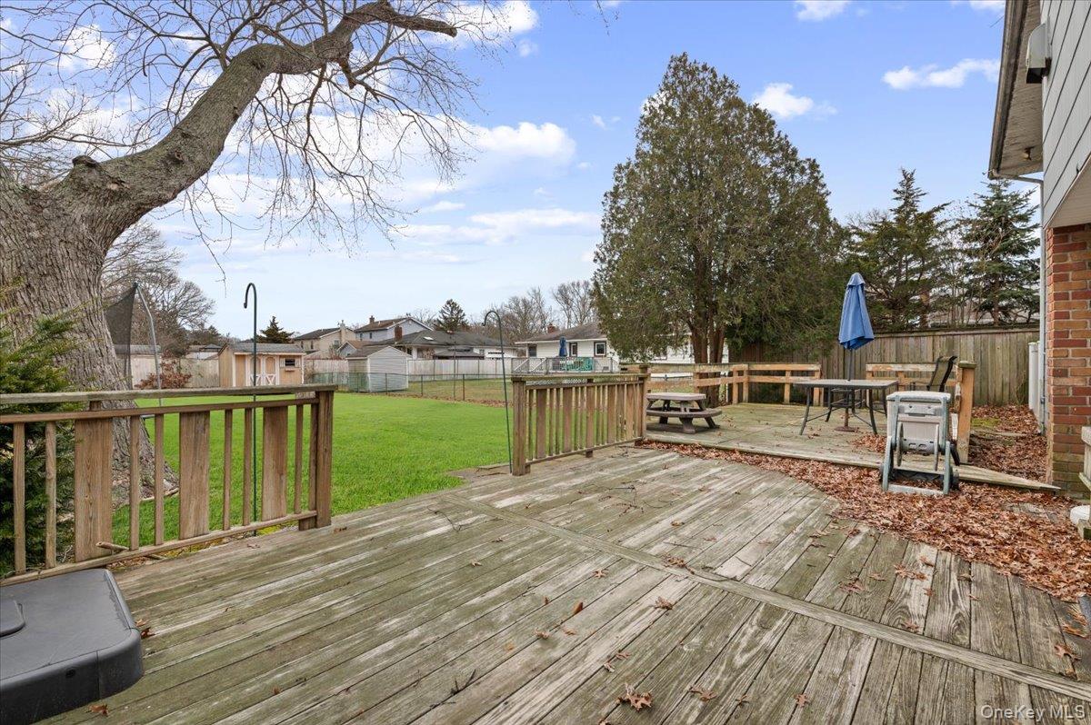 1131 Udall Road, Bay Shore, NY 11706