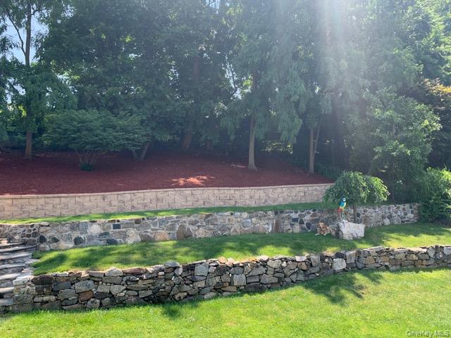 26 Dexter Road, Yonkers, NY 10710