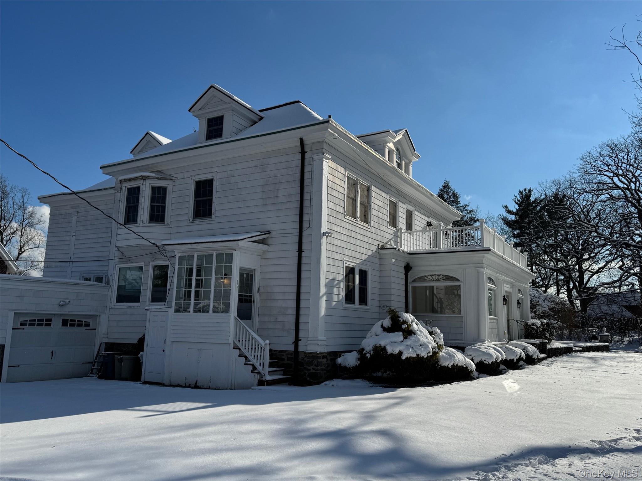 19 Lanark Road, Yonkers, NY 10705