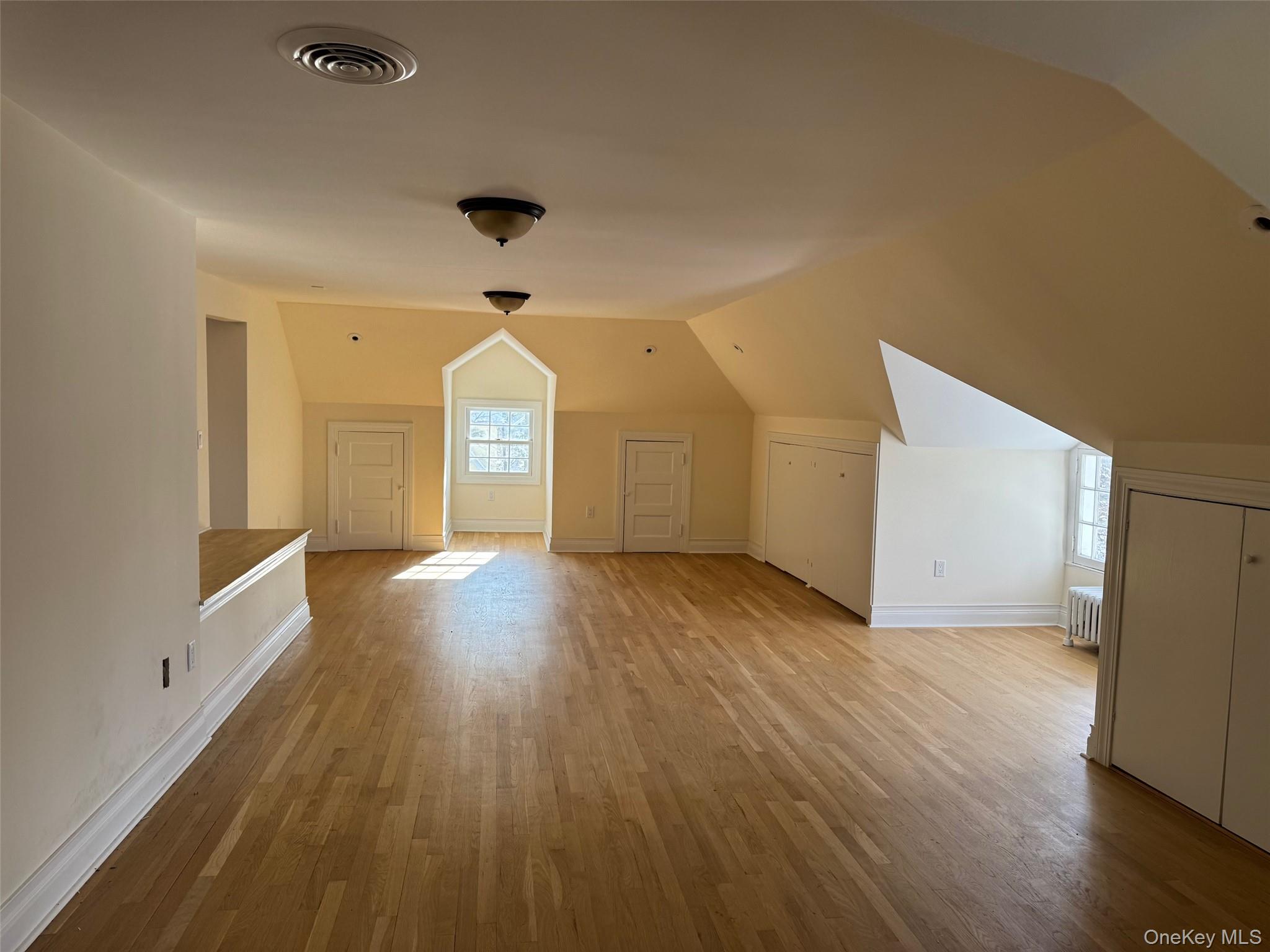 19 Lanark Road, Yonkers, NY 10705