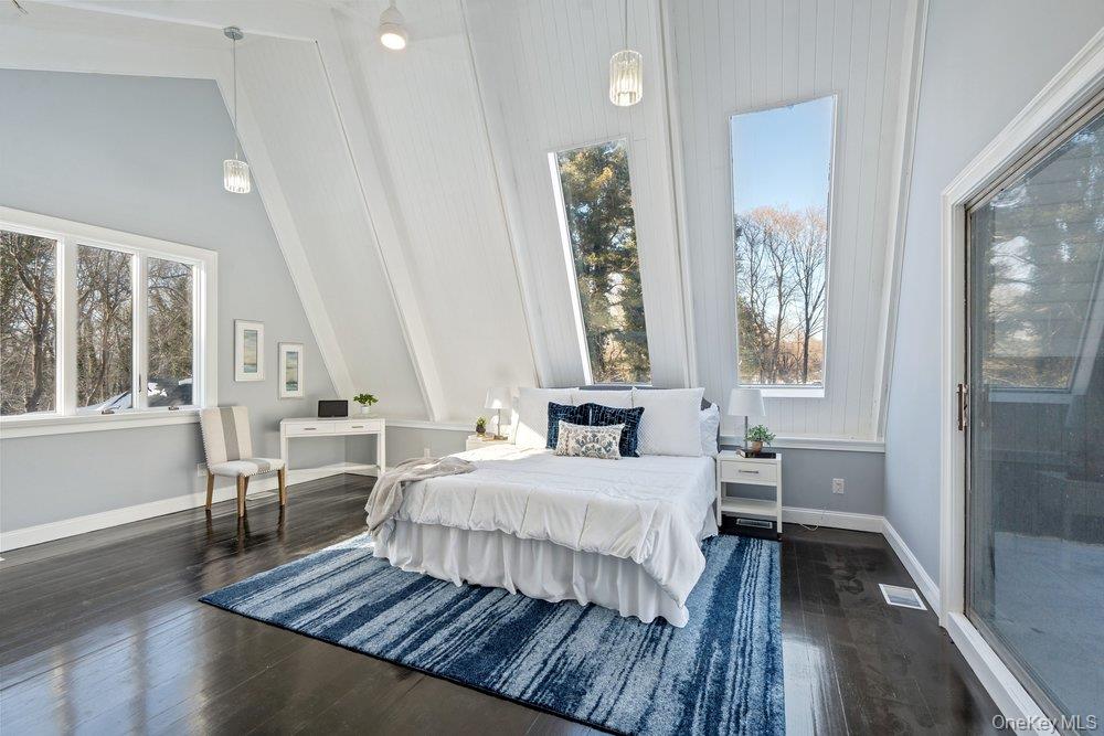 497 Woodbury Road, Cold Spring Harbor, NY 11724