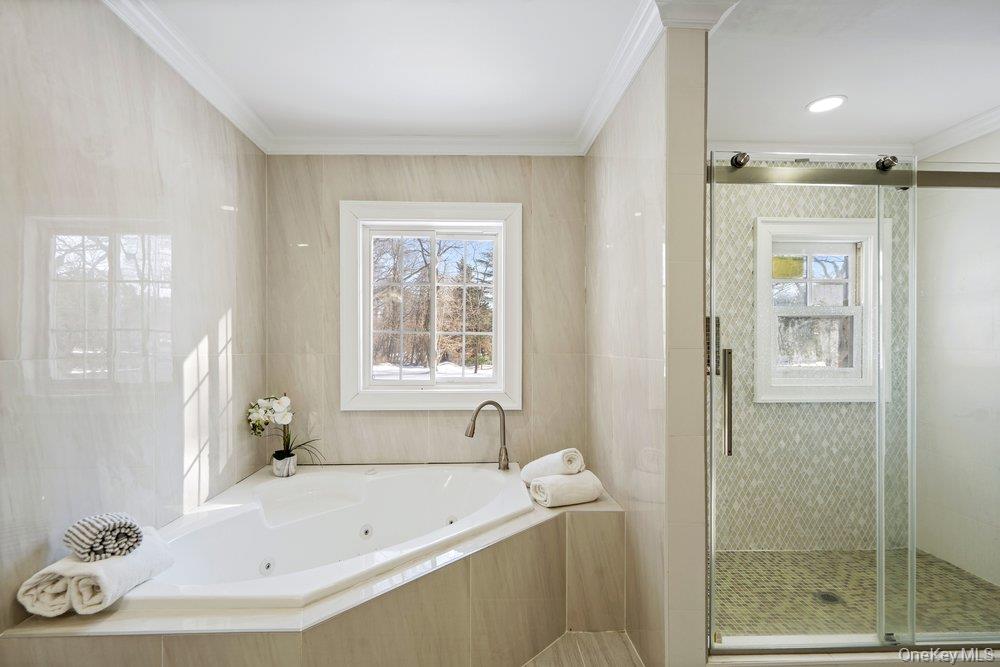 497 Woodbury Road, Cold Spring Harbor, NY 11724