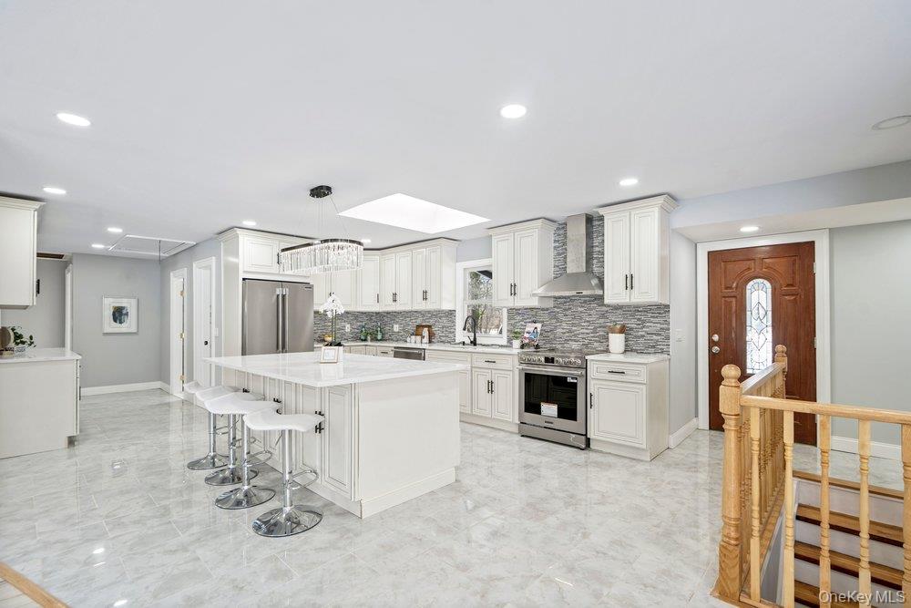 497 Woodbury Road, Cold Spring Harbor, NY 11724