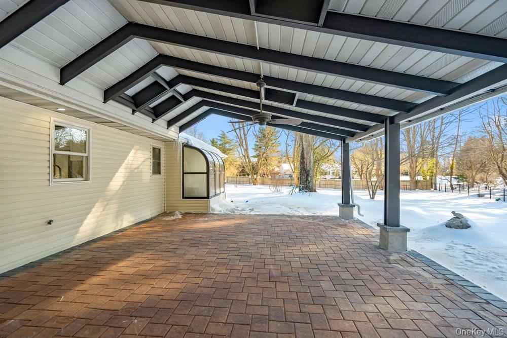 497 Woodbury Road, Cold Spring Harbor, NY 11724