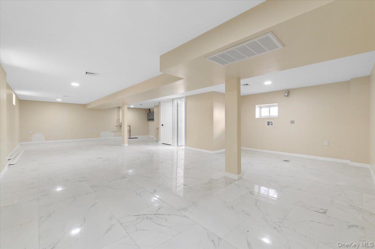 14411 223rd Street, Springfield Gardens, NY 11413