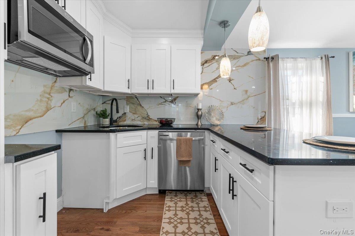 14411 223rd Street, Springfield Gardens, NY 11413