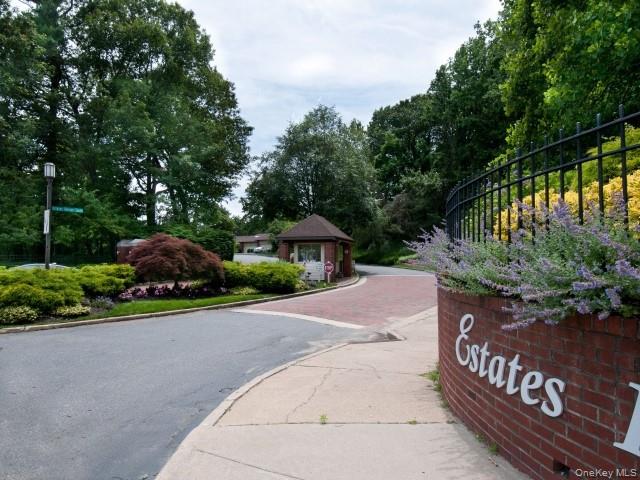 254 Estates Terrace, Manhasset, NY 11030