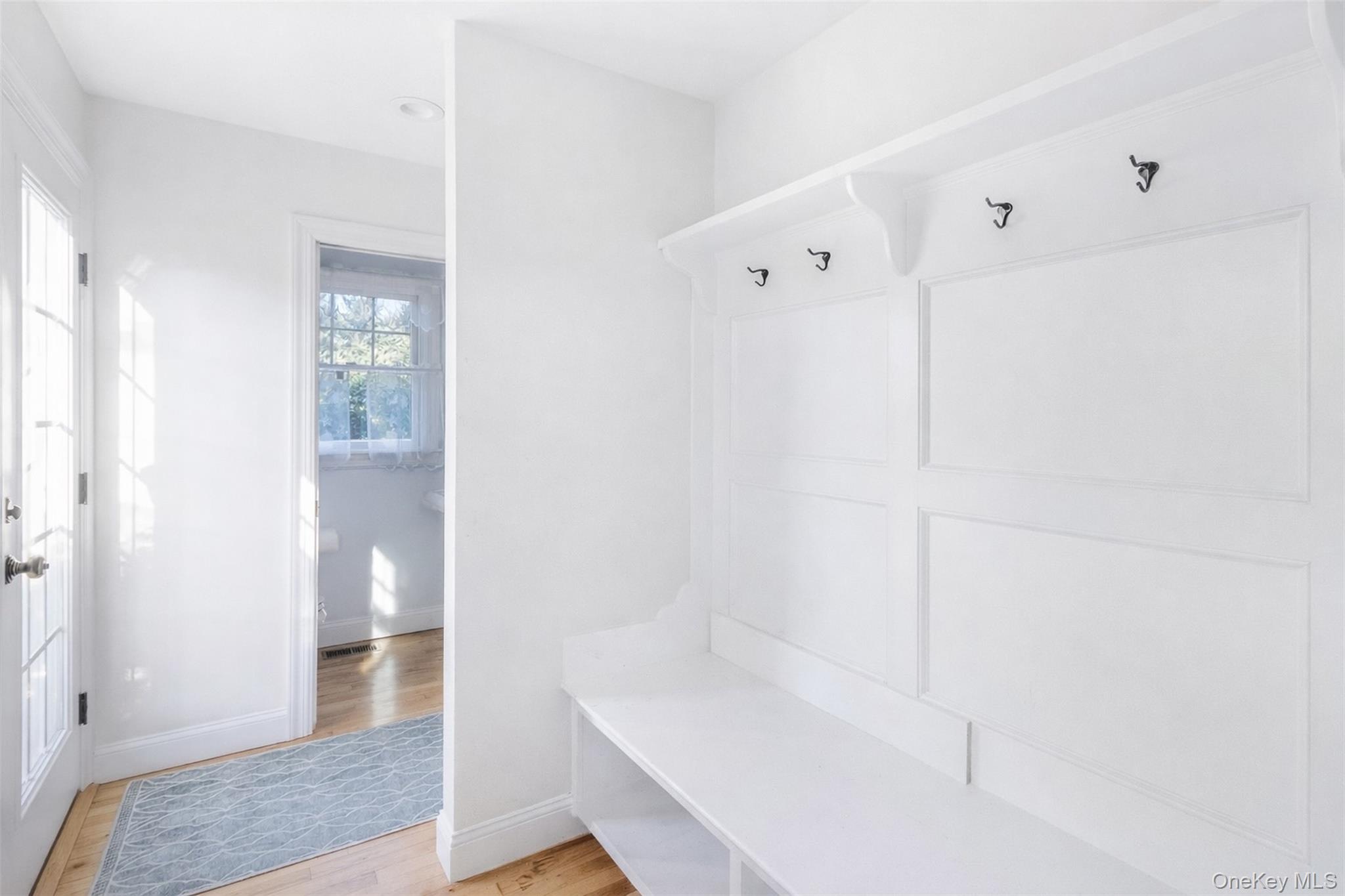 435 Luptons Point Road, Mattituck, NY 11952