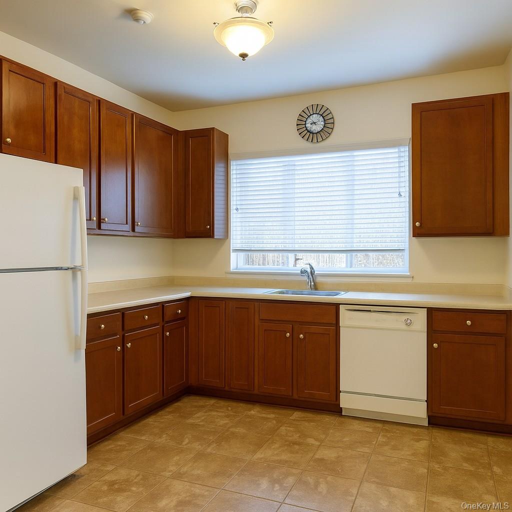 213 Arlington Court, Bardonia, NY 10954