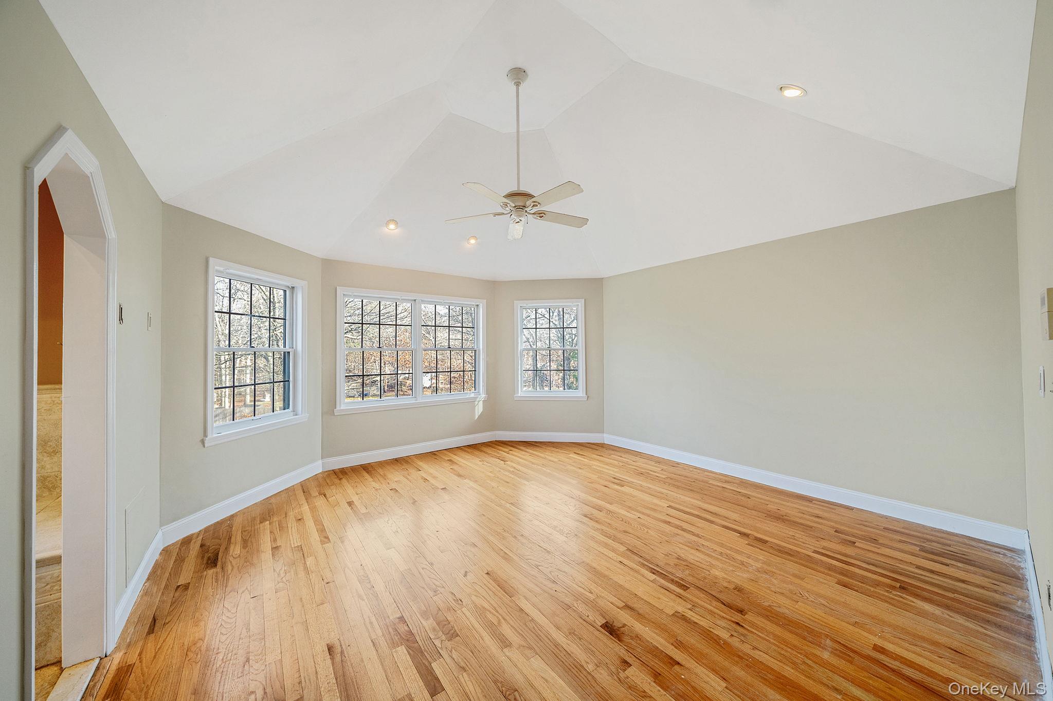 44 E Margin Road, Ridge, NY 11961