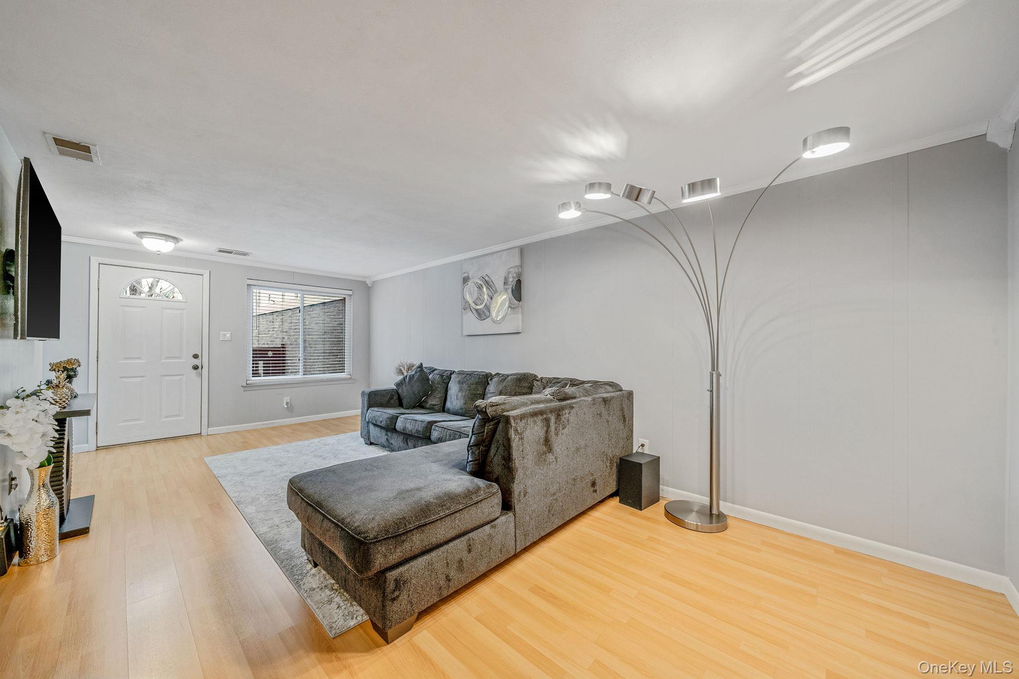 202 Birchwood Road, Medford, NY 11763