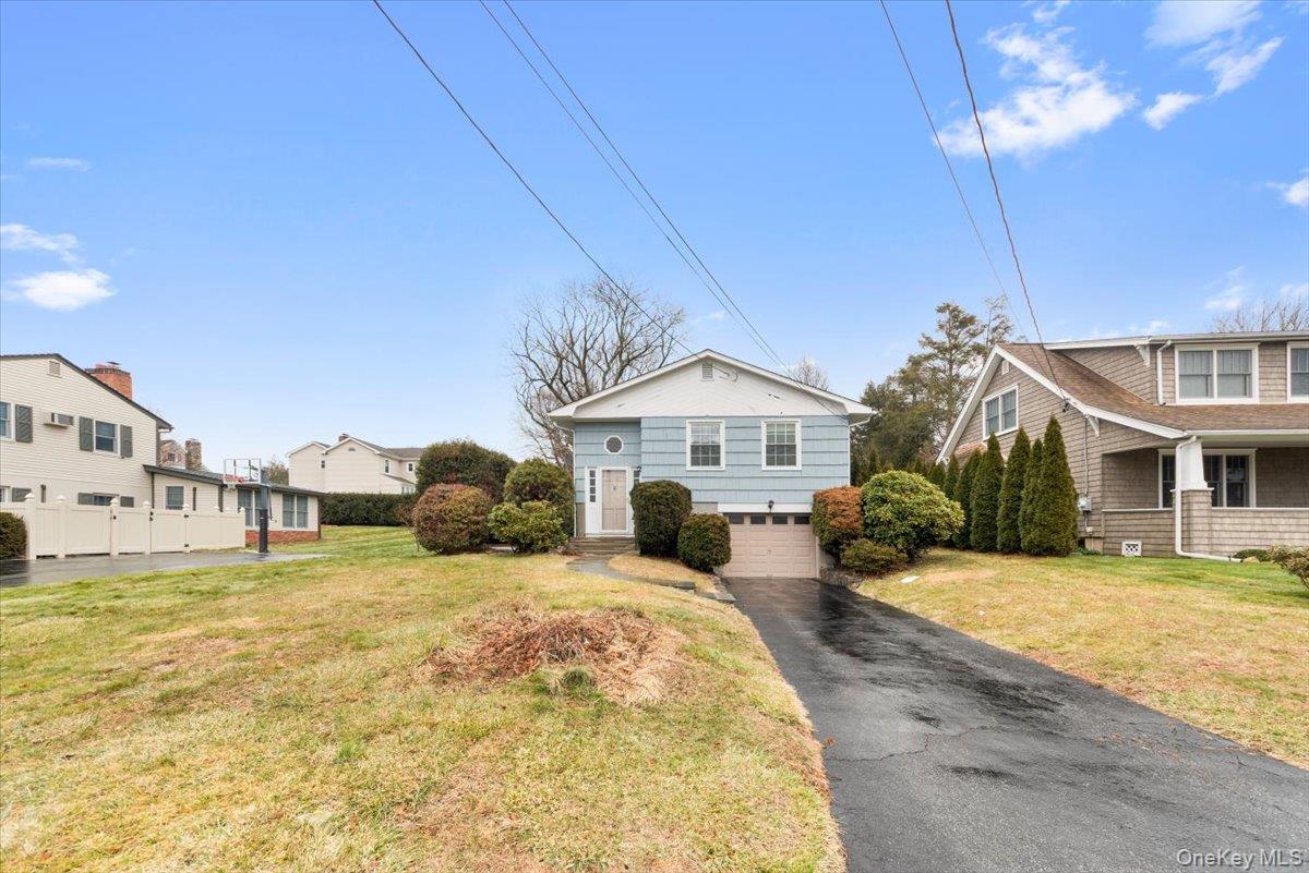 1736 Central Street, Yorktown Heights, NY 10598