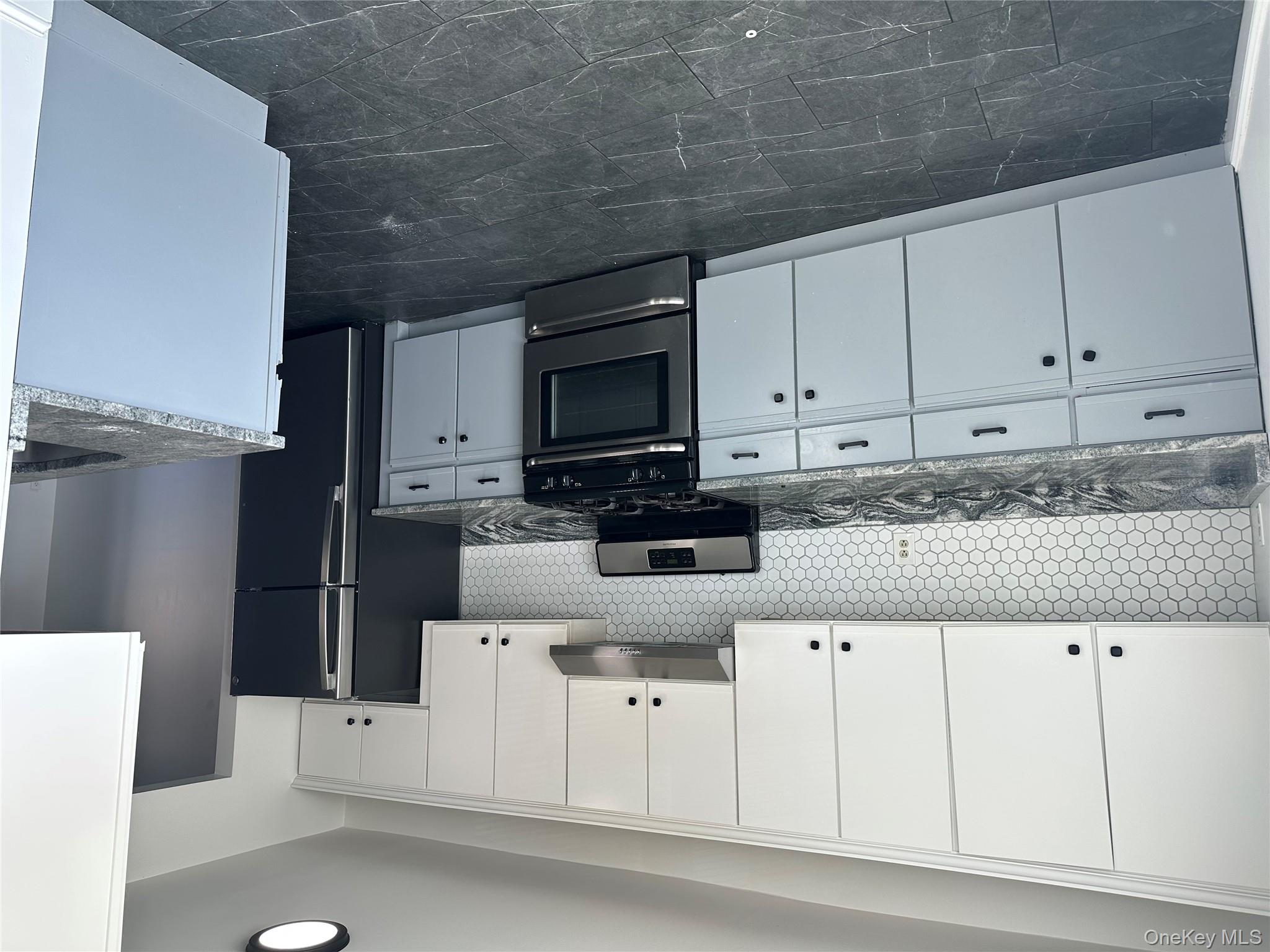 276 Temple Hill Road # 1407, New Windsor, NY 12553