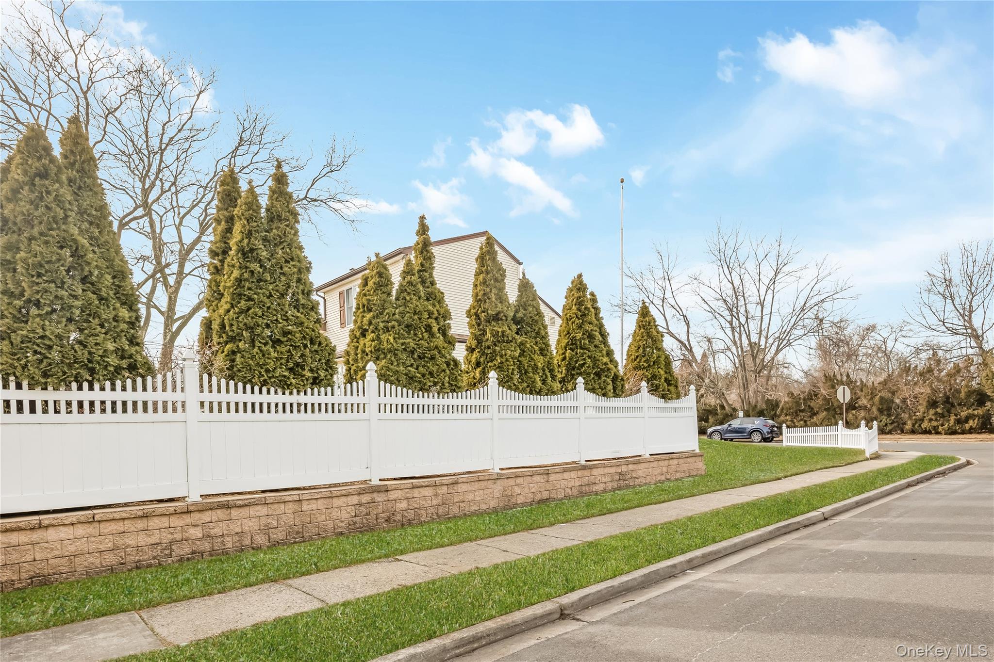 49 Amherst Drive, Massapequa, NY 11758