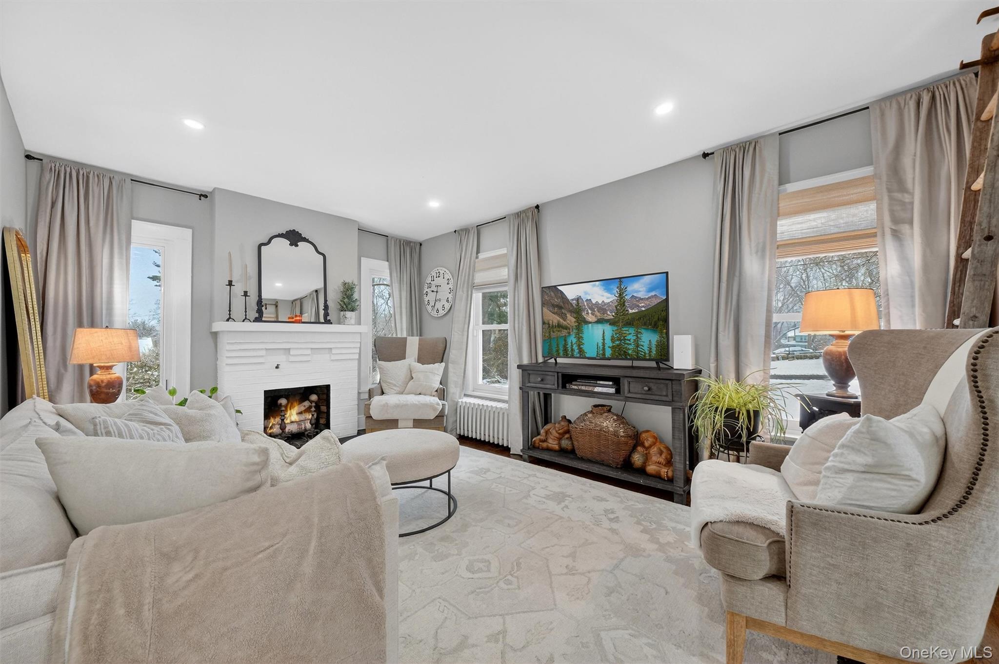 36 Vassar View Road, Poughkeepsie, NY 12603