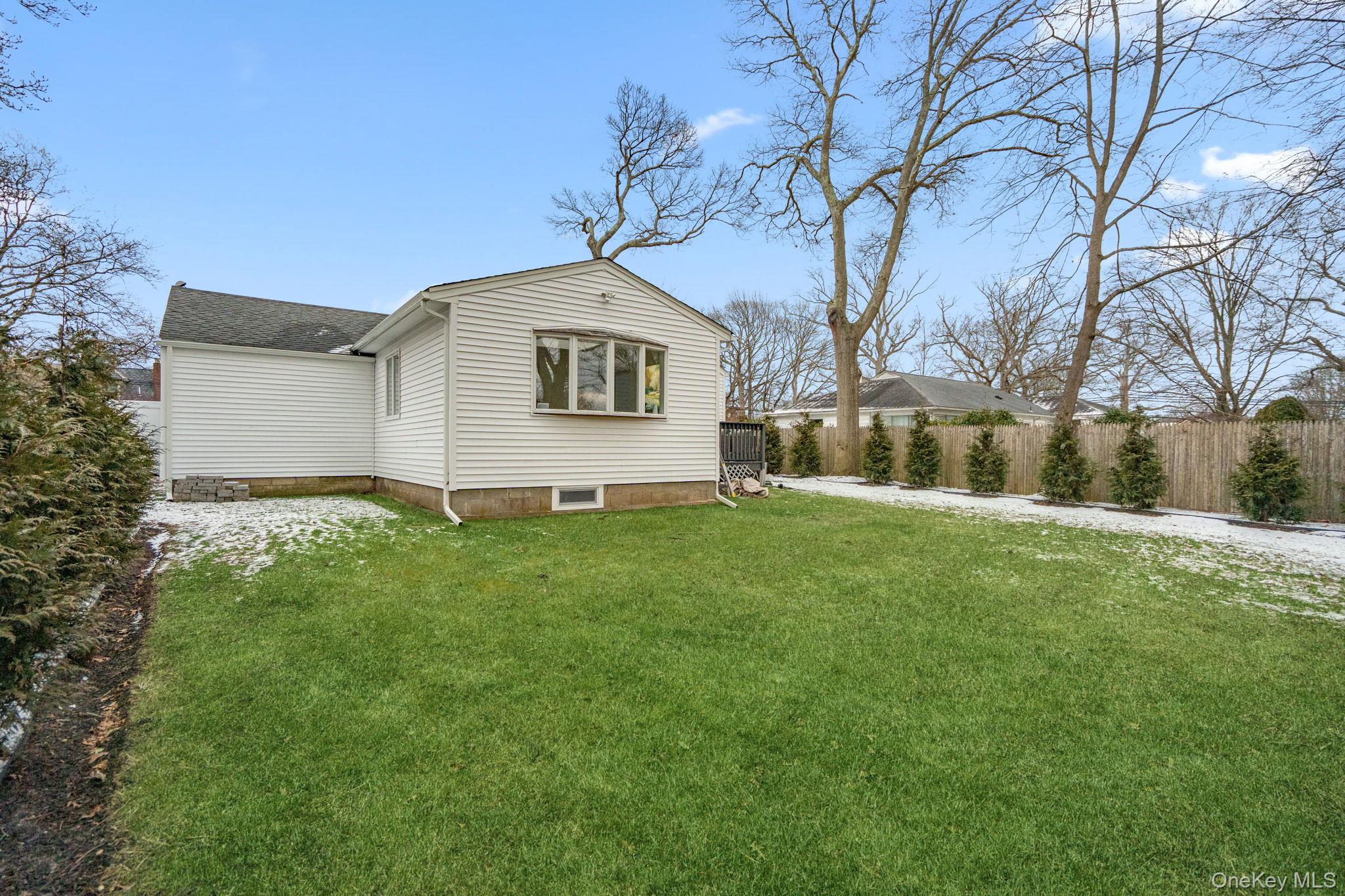 118 Ketcham Avenue, Patchogue, NY 11772