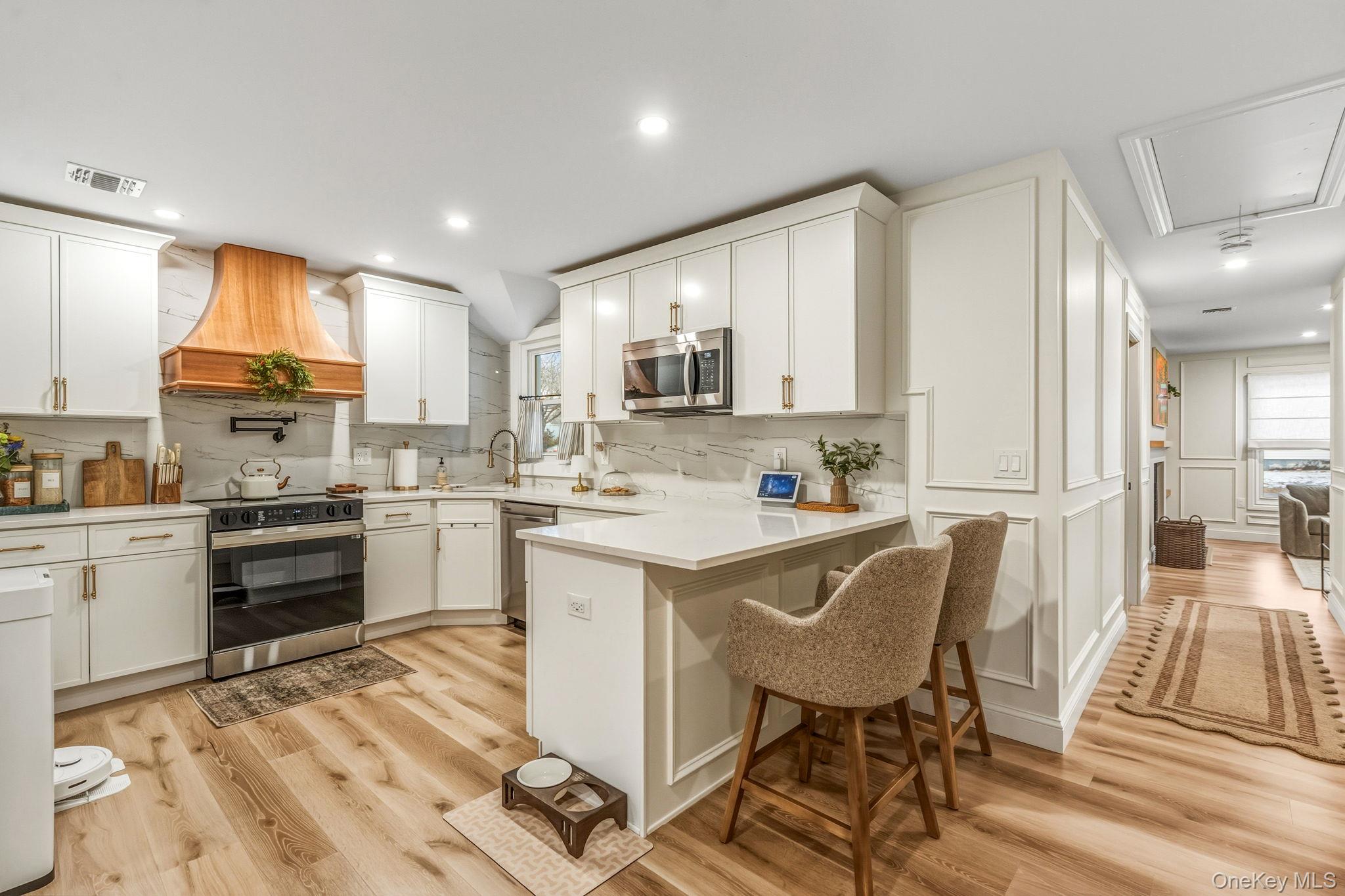 118 Ketcham Avenue, Patchogue, NY 11772