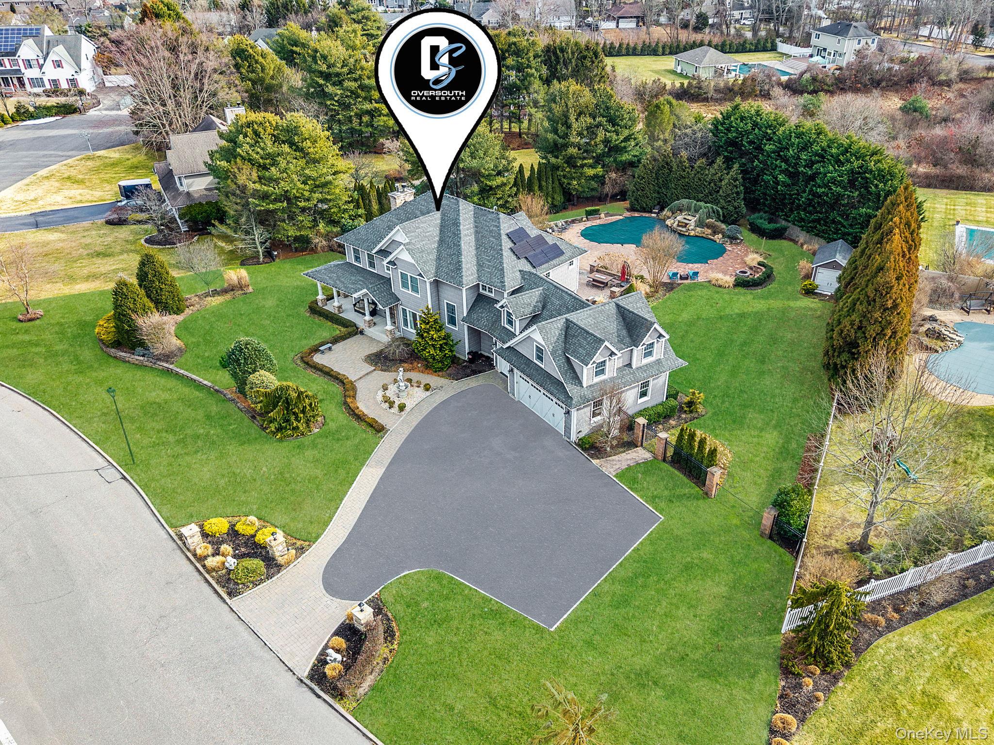 30 Hampton Drive, Center Moriches, NY 11934