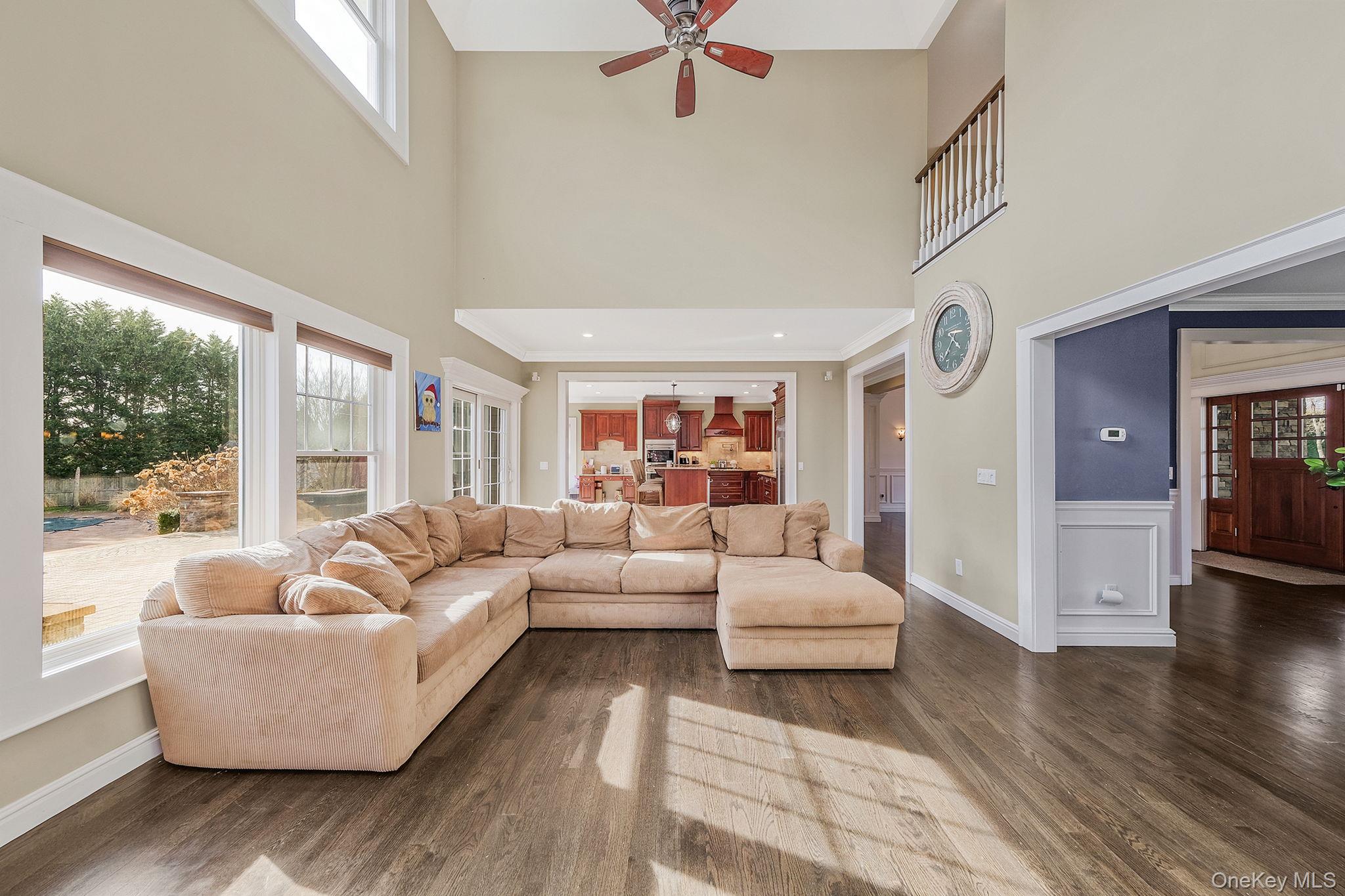 30 Hampton Drive, Center Moriches, NY 11934