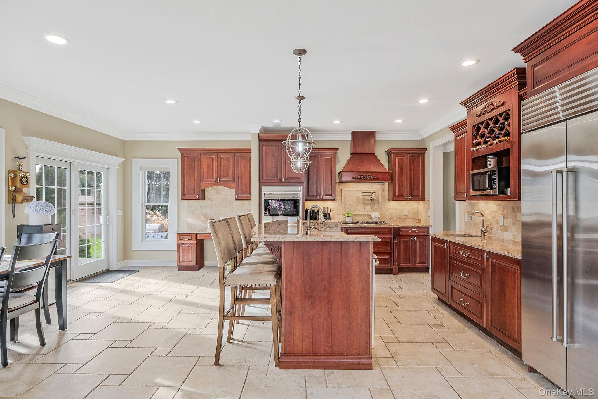 30 Hampton Drive, Center Moriches, NY 11934