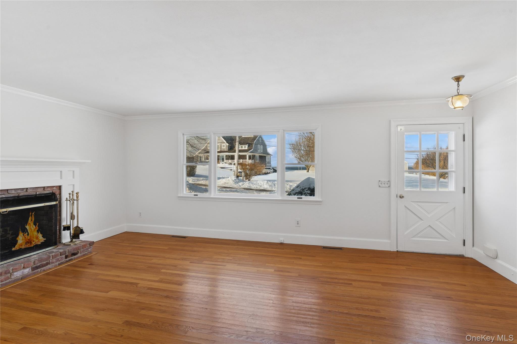 350 Soundview Road, Orient, NY 11957