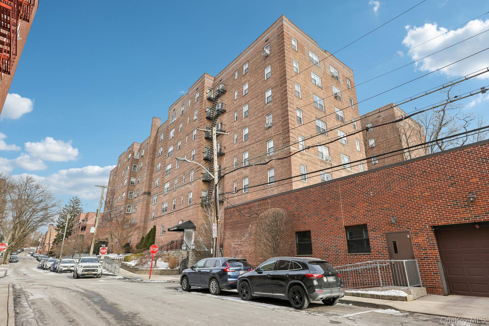 1 Bronxville Road # 3S, Bronxville, NY 10708