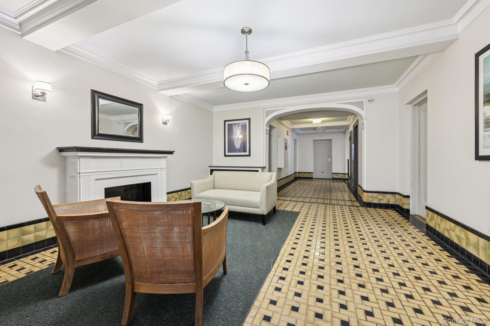 1 Bronxville Road # 3S, Bronxville, NY 10708