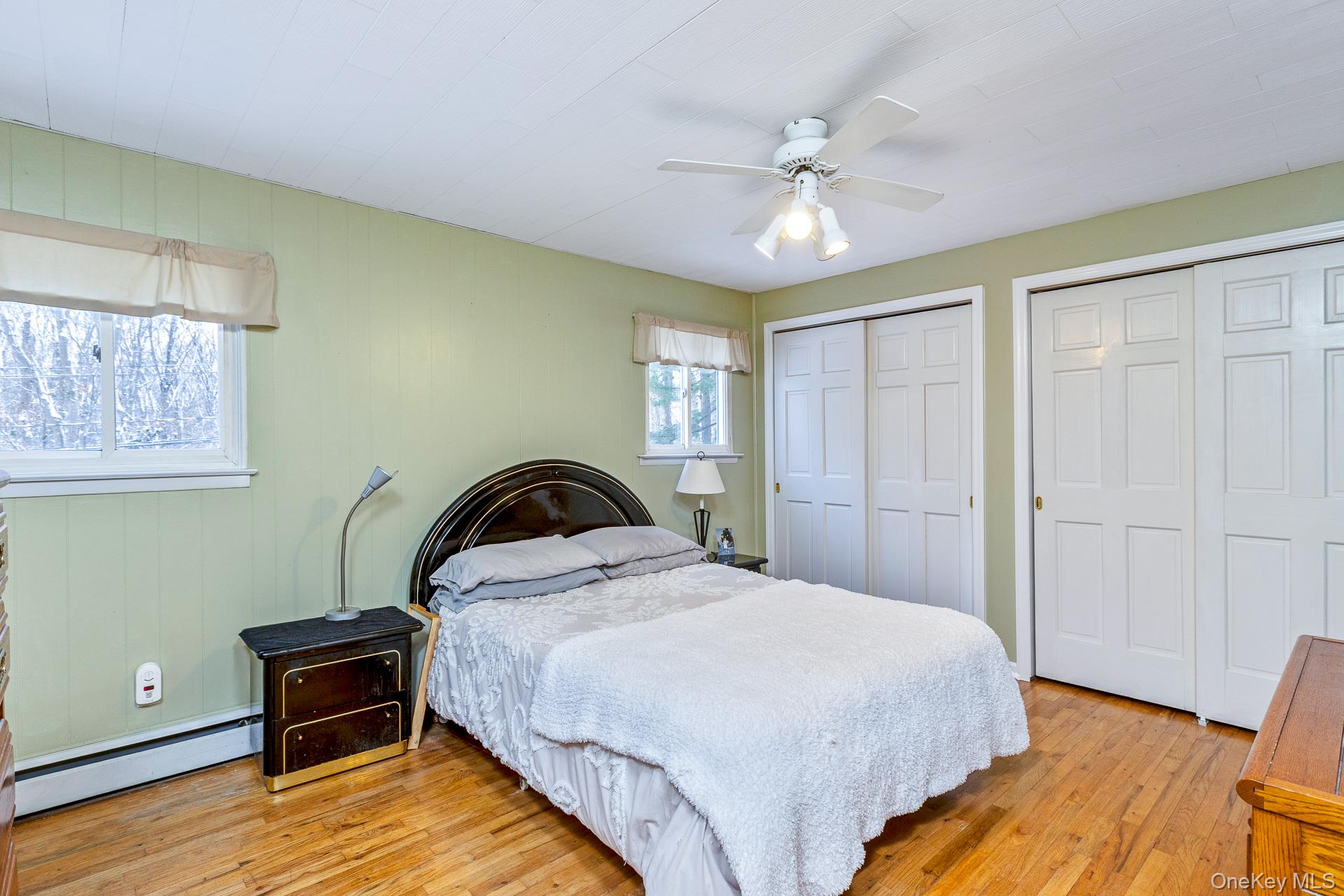 25 Sheryl Crescent, Smithtown, NY 11787