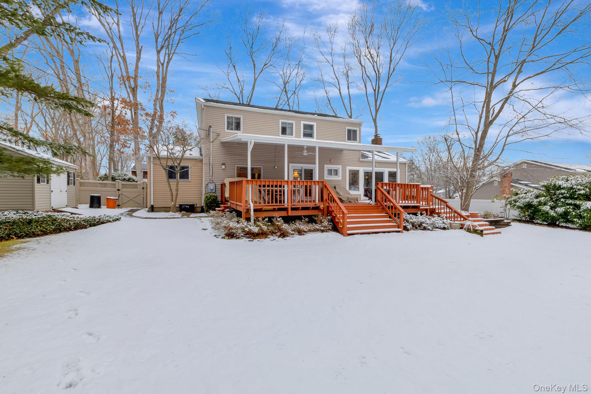 25 Sheryl Crescent, Smithtown, NY 11787