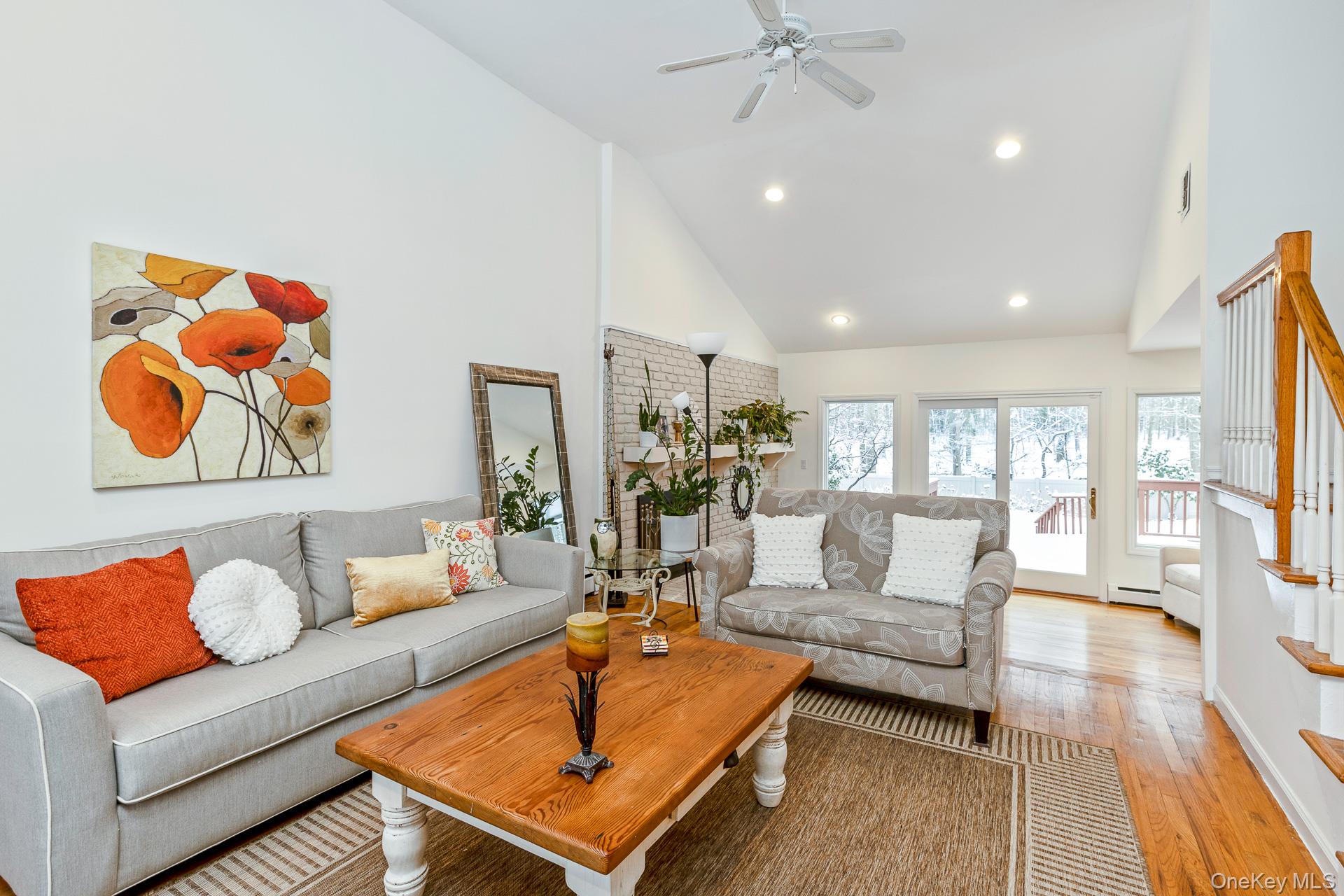 25 Sheryl Crescent, Smithtown, NY 11787