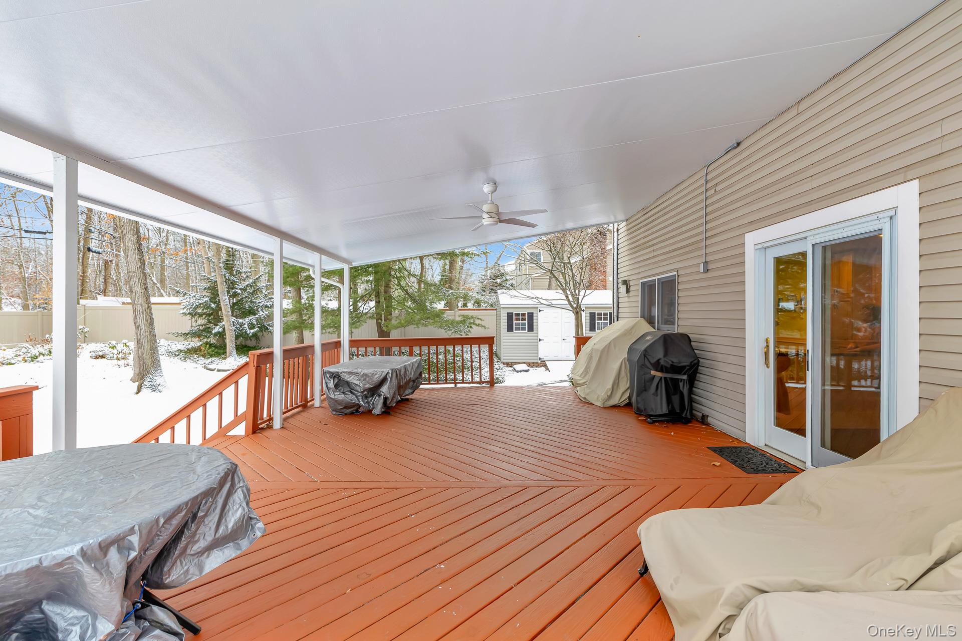 25 Sheryl Crescent, Smithtown, NY 11787