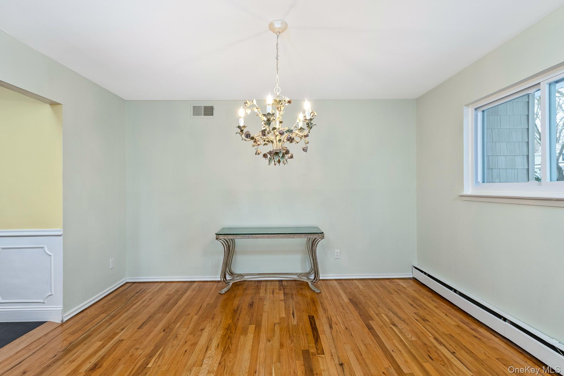 25 Sheryl Crescent, Smithtown, NY 11787