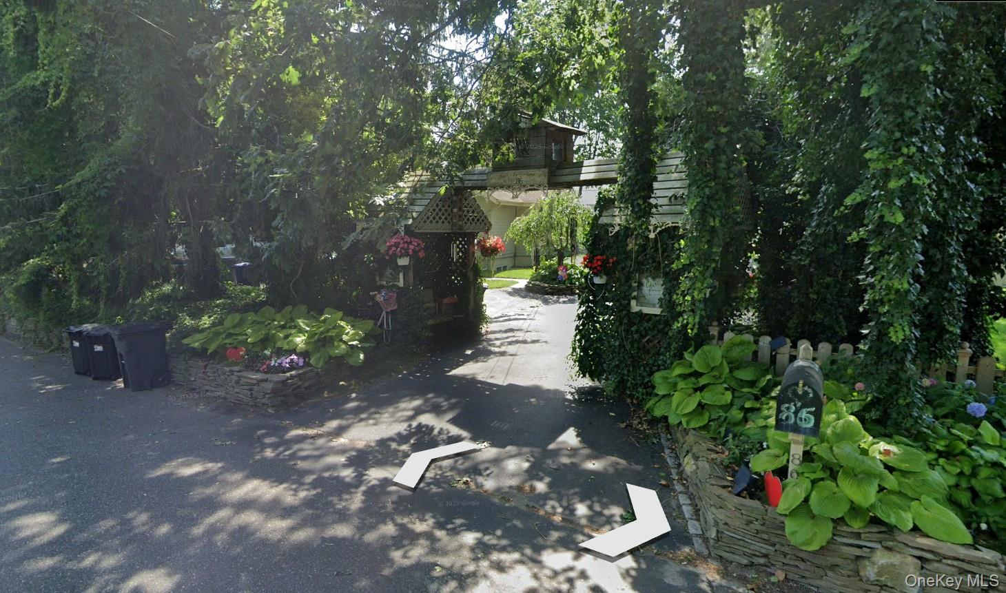 86 LAKE PROMENADE, Ronkonkoma, NY 11779