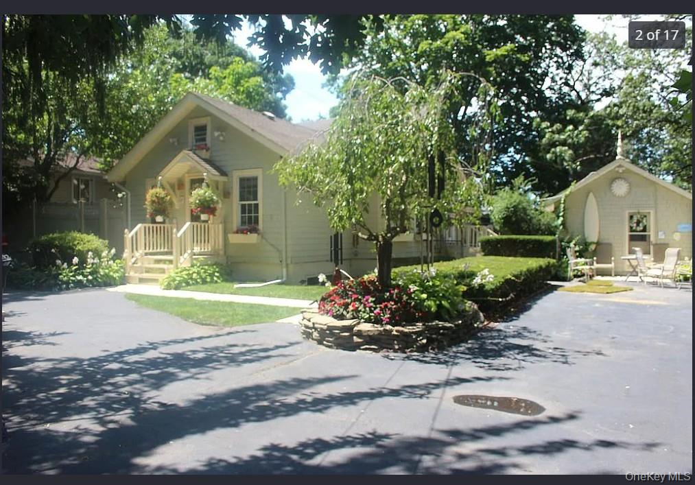 86 LAKE PROMENADE, Ronkonkoma, NY 11779