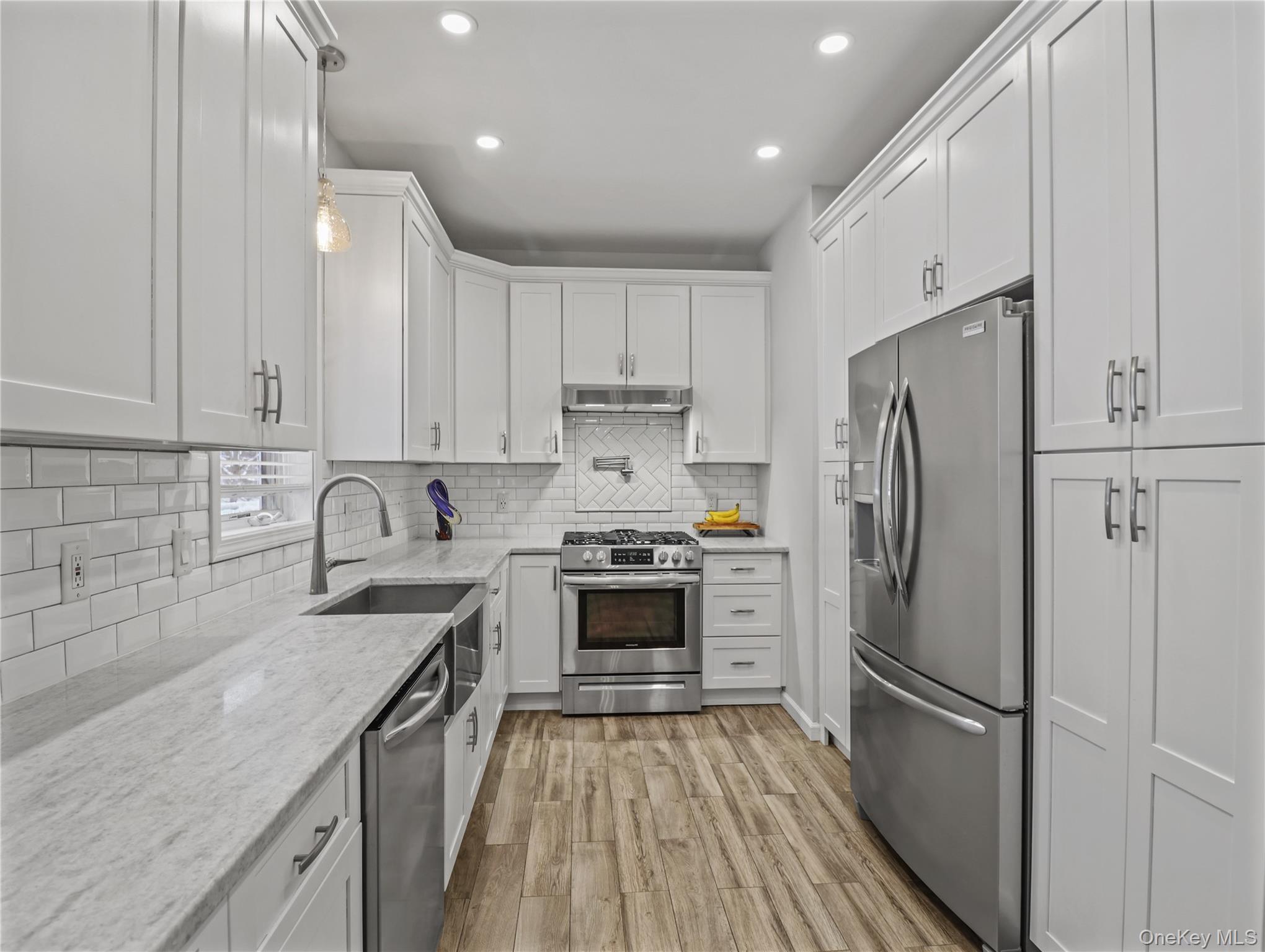 15 Leif Boulevard, Congers, NY 10920