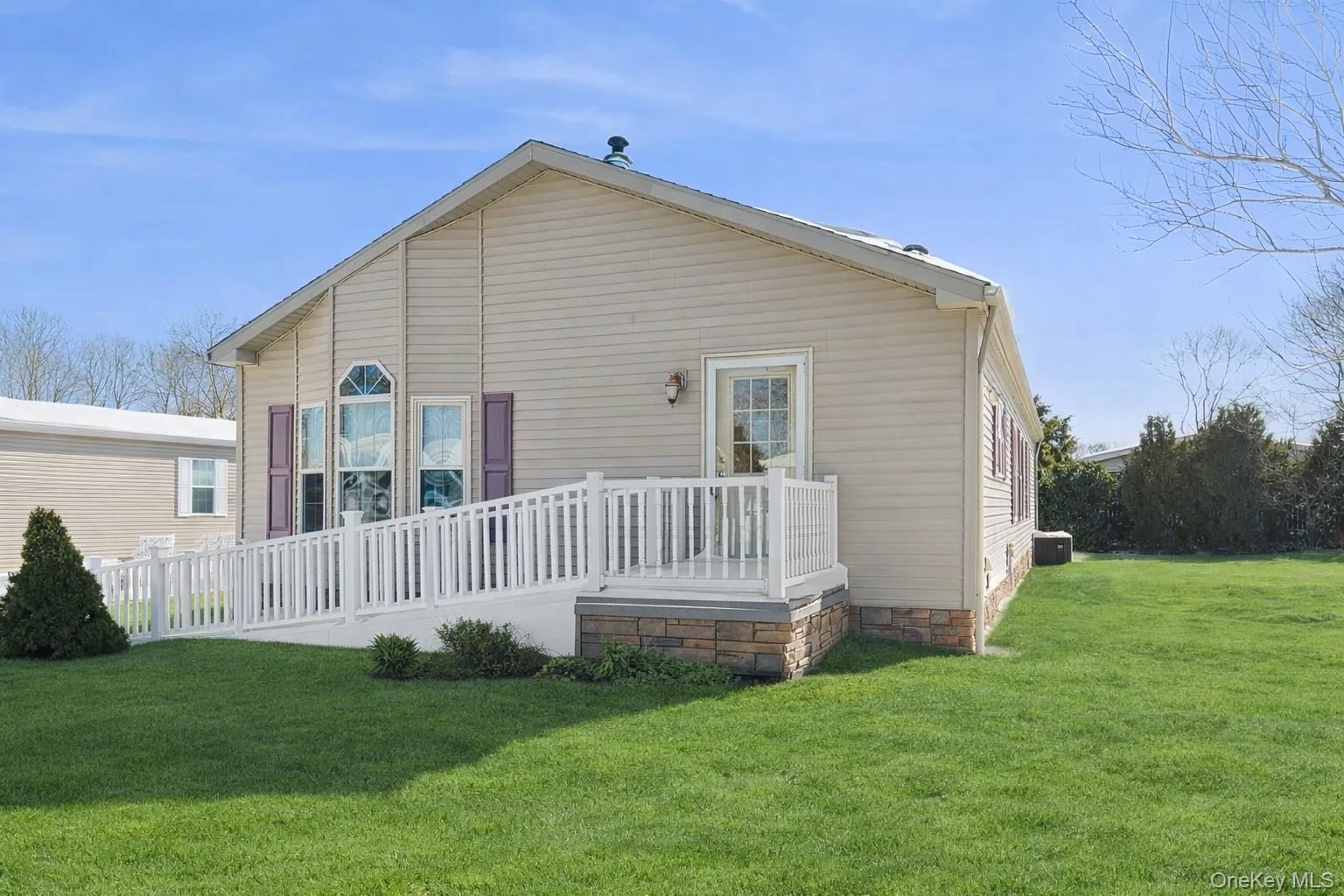 1661 Old Country Road # 353, Riverhead, NY 11901