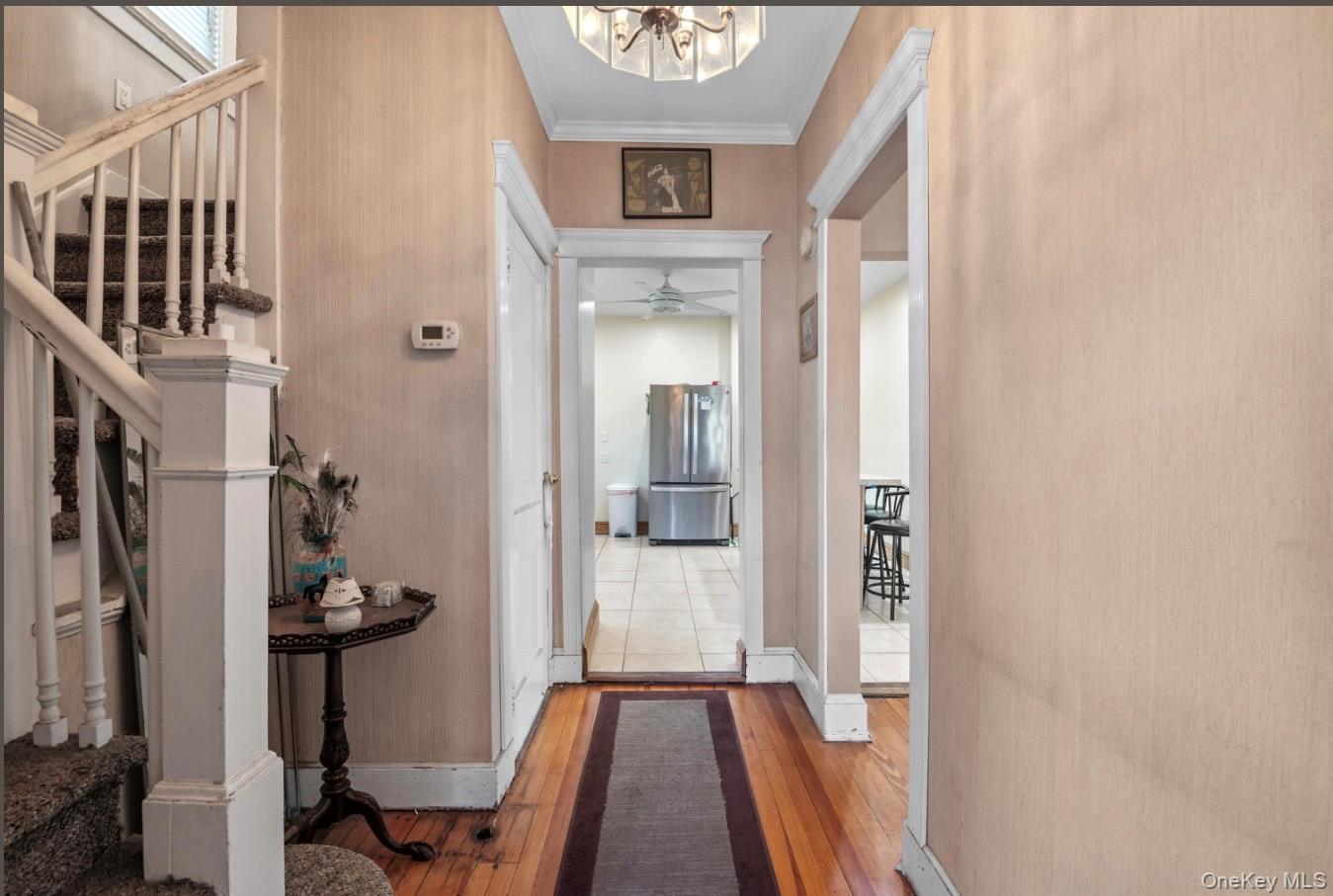 5 Cedar Avenue, Farmingdale, NY 11735