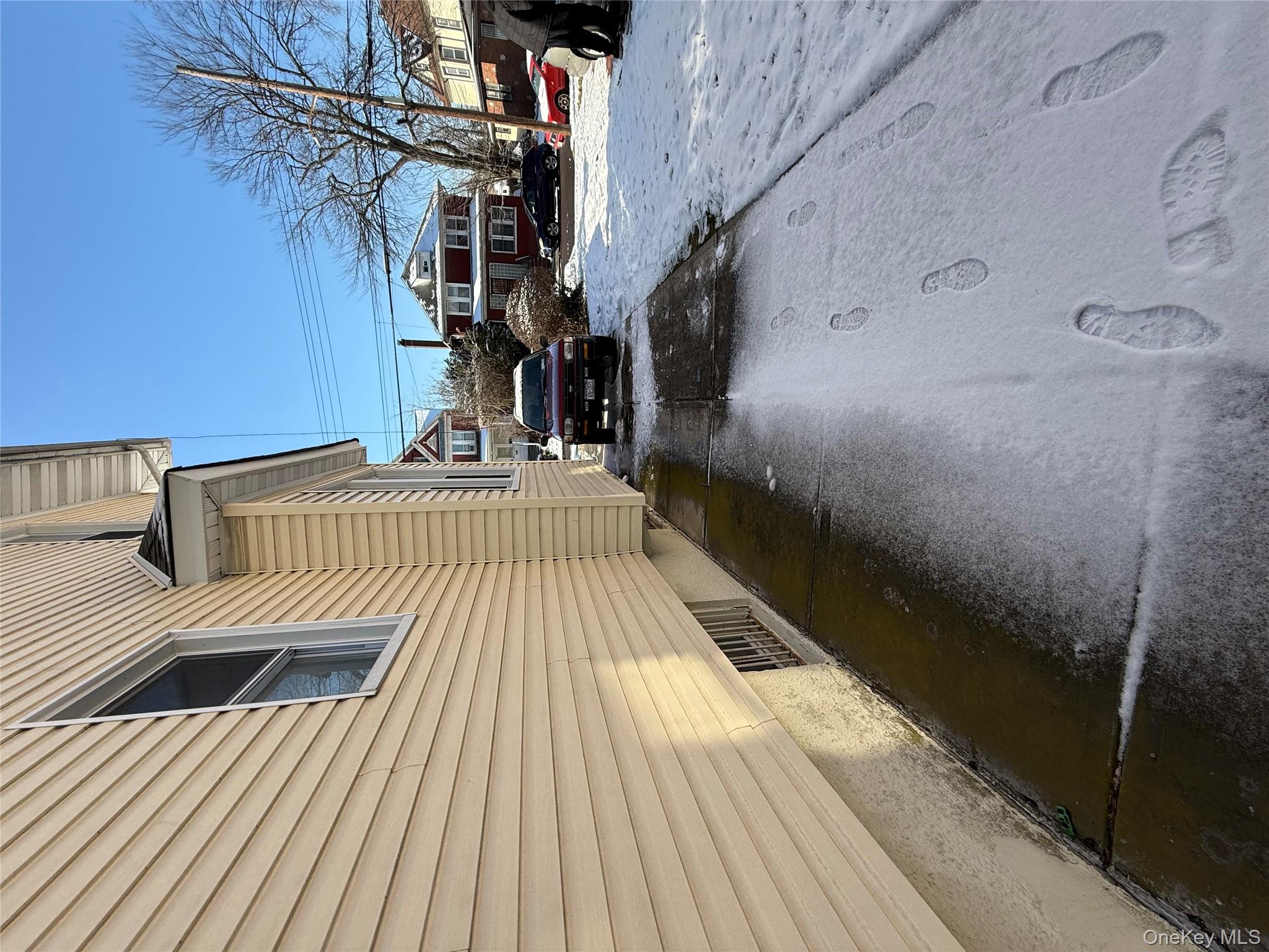 9021 189th Street, Hollis, NY 11423