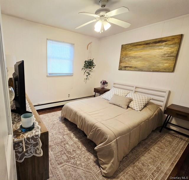 6 E Kissimee Road, Lindenhurst, NY 11757