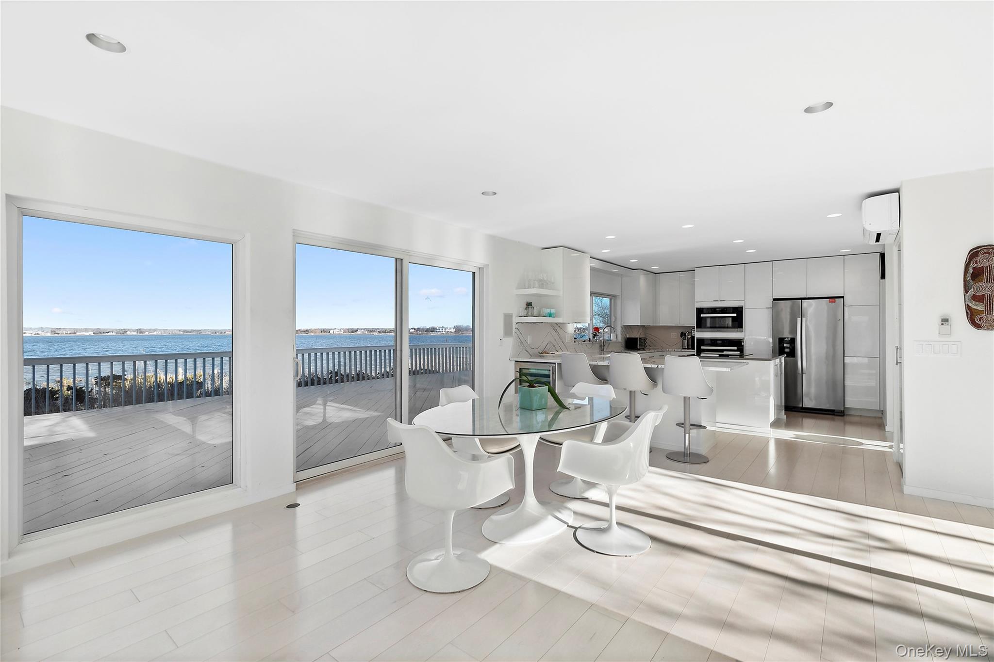 32 Dune, Westhampton Beach, NY 11978