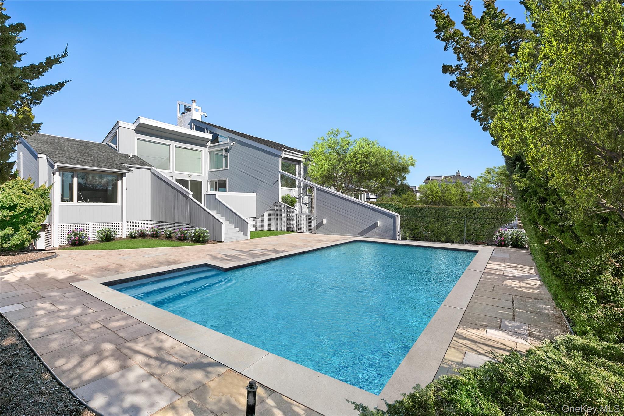 32 Dune, Westhampton Beach, NY 11978