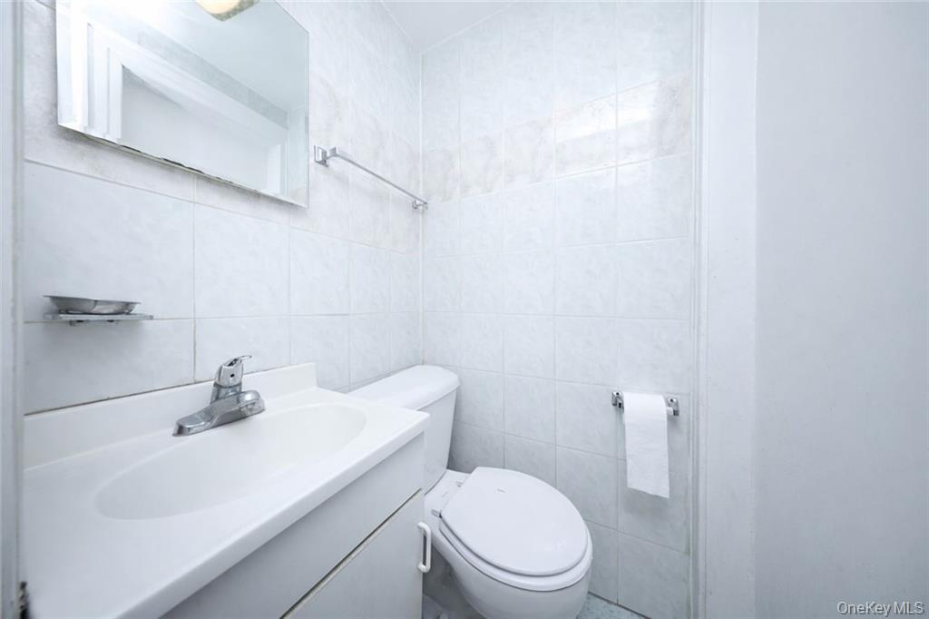 1953 E 28th Street, Brooklyn, NY 11229