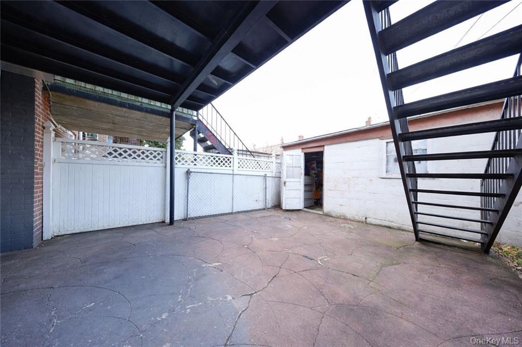 1953 E 28th Street, Brooklyn, NY 11229